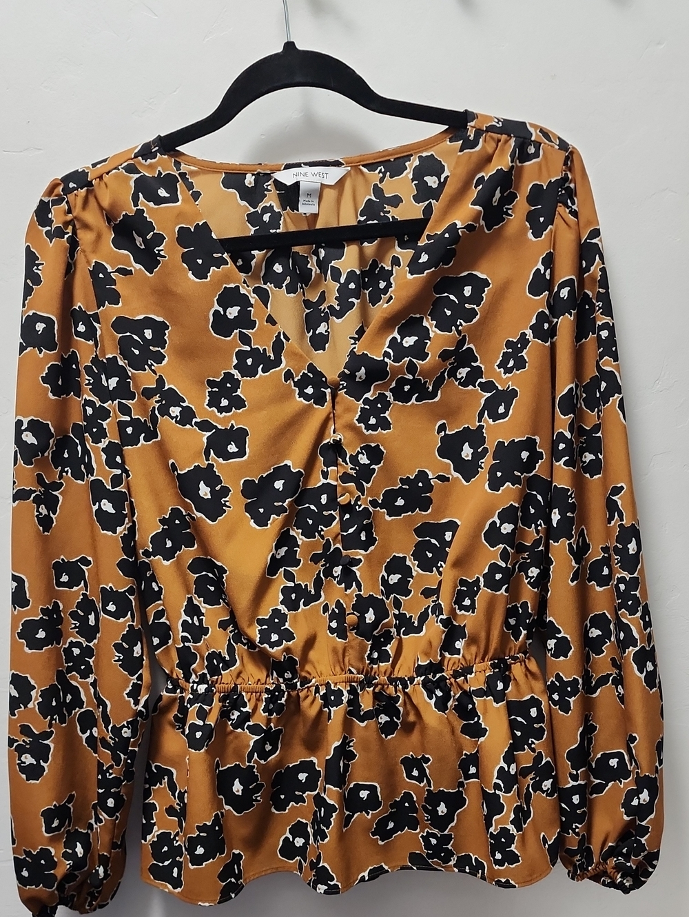 Nine West Mustard Floral Button-Front Peplum Blouse